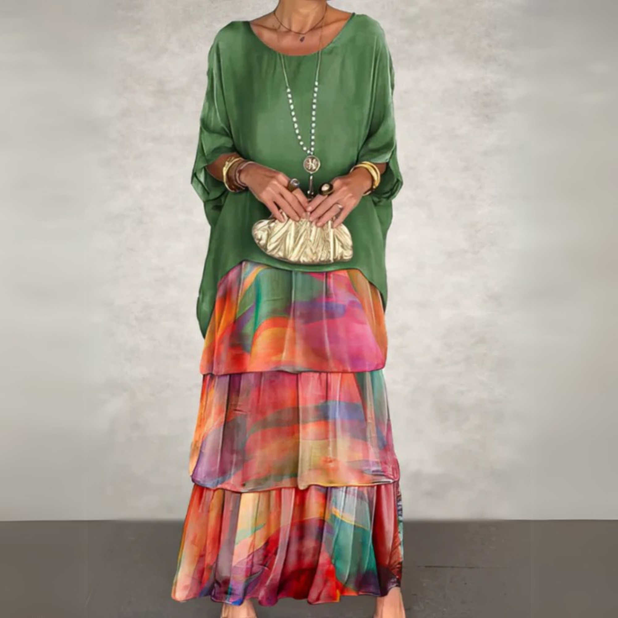 Elegant Long Flowing Dress – Zalumo
