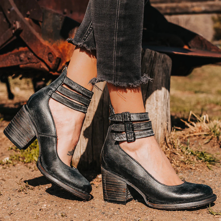 Elegant and Comfortable Sandals – Zalumo