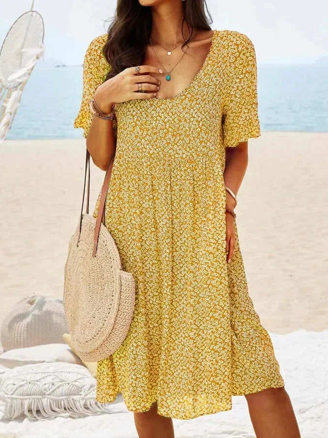 Women's Ditsy Floral V-Neck Short Sleeve Smock Dress – Zalumo