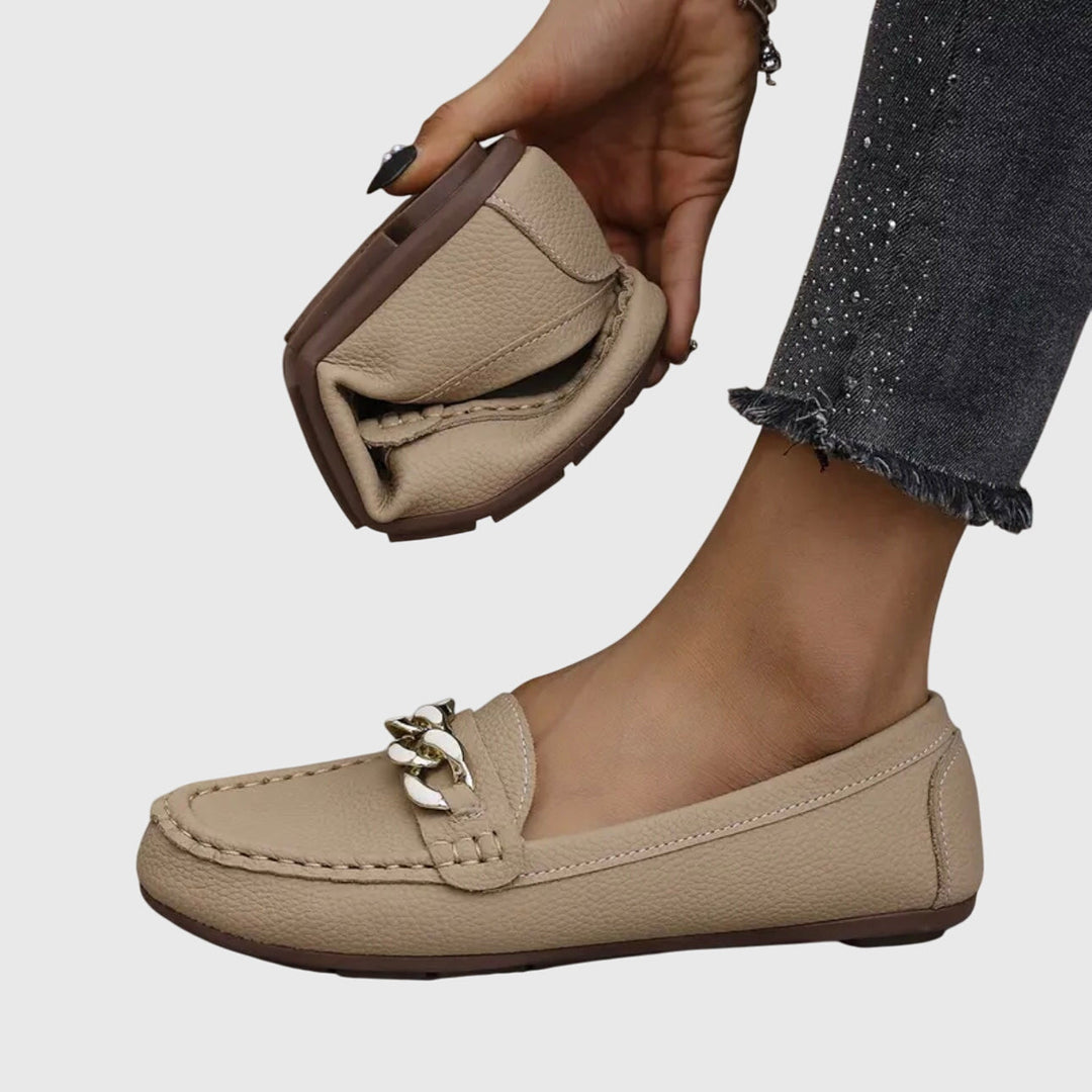 Women's Casual Slip-On Flat Loafers with Gold Chain Detail – Zalumo