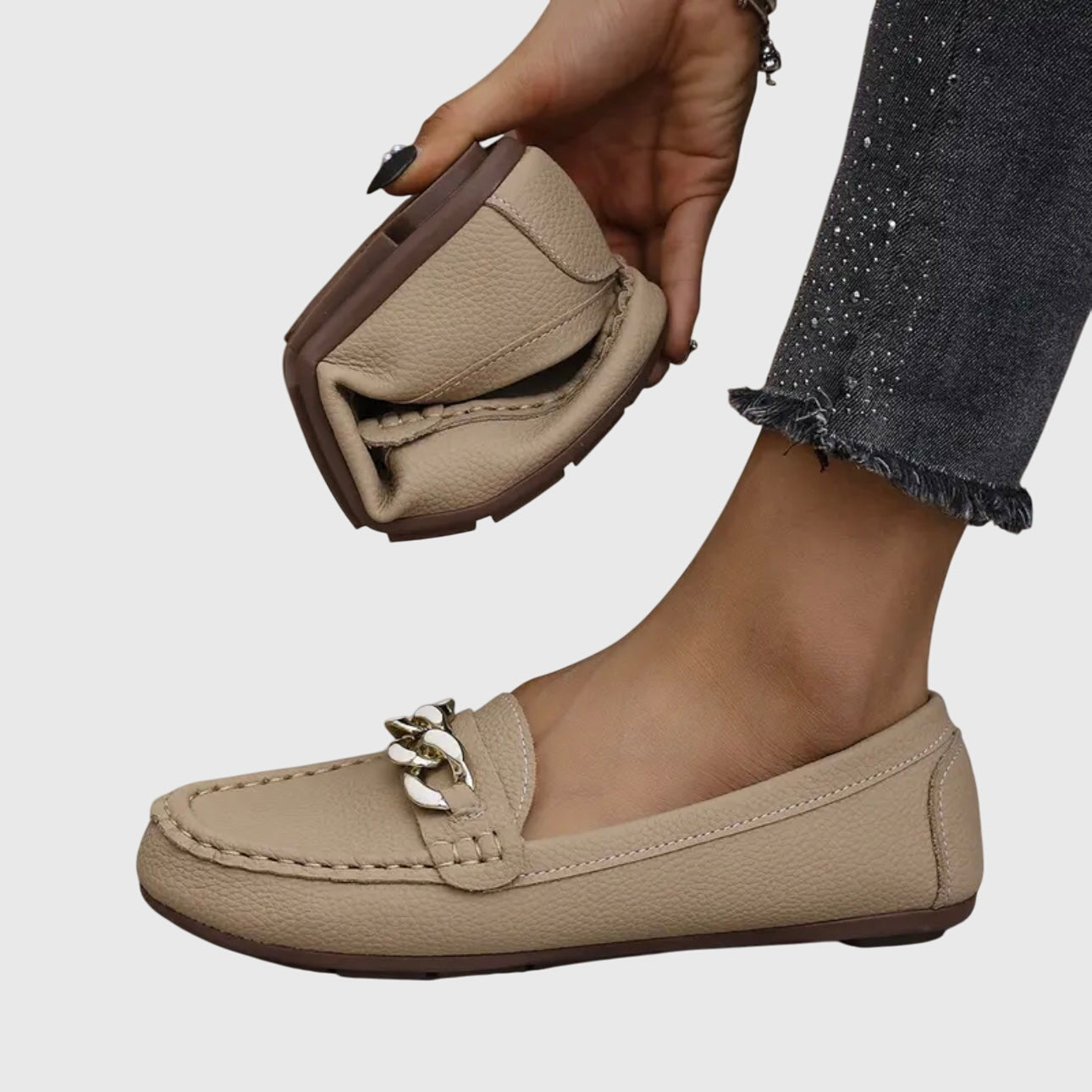Women's Casual Slip-On Flat Loafers with Gold Chain Detail – Zalumo