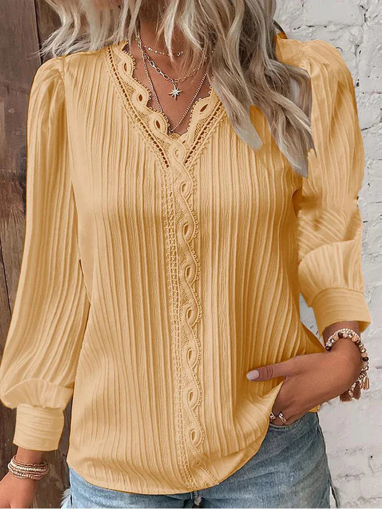Blouse with Chiffon and Lace Details – Zalumo