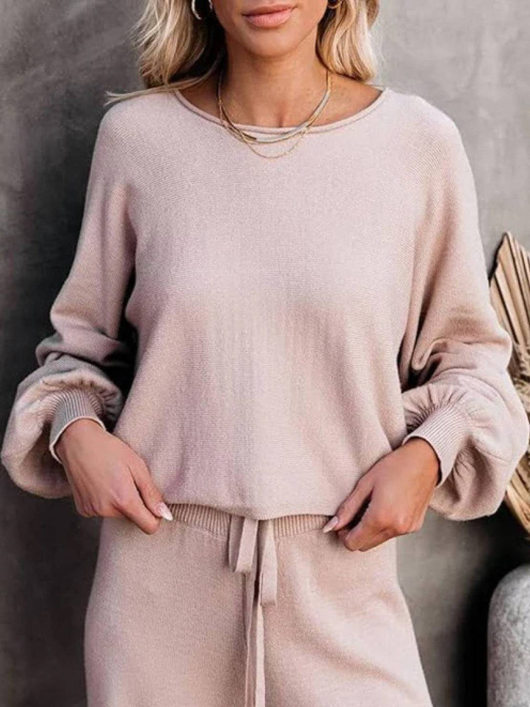 Women's Cropped Sweatshirt and Wide-Leg Pants Lounge Set – Zalumo