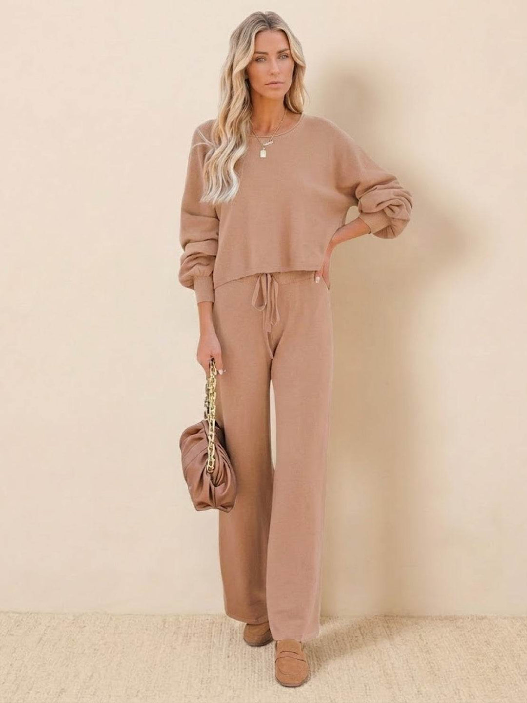 Women's Cropped Sweatshirt and Wide-Leg Pants Lounge Set – Zalumo