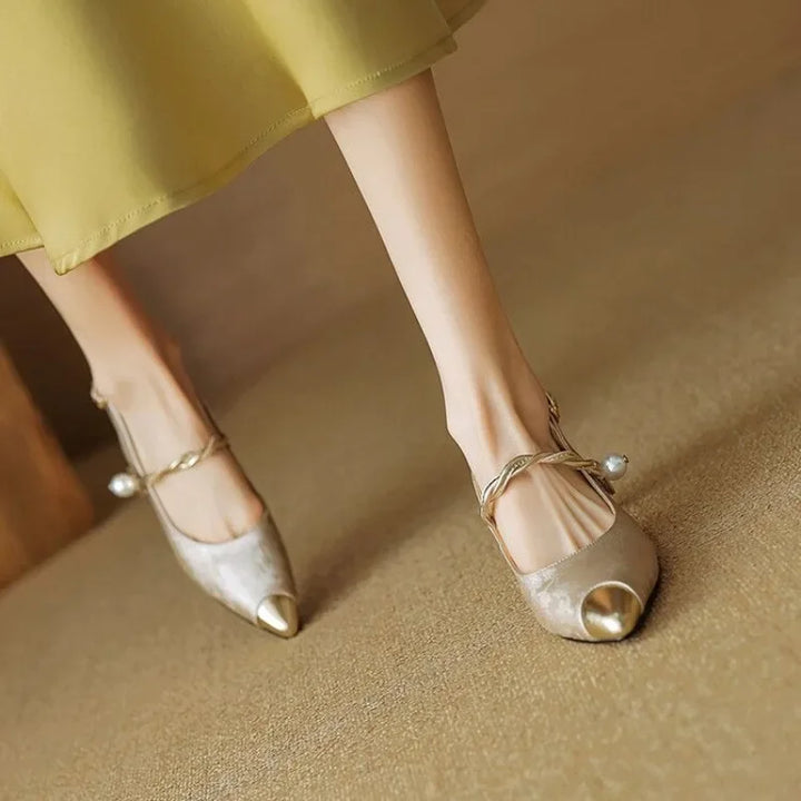 Women's Pearl Strap Slingback Kitten Heels Pointed Toe Pumps – Zalumo