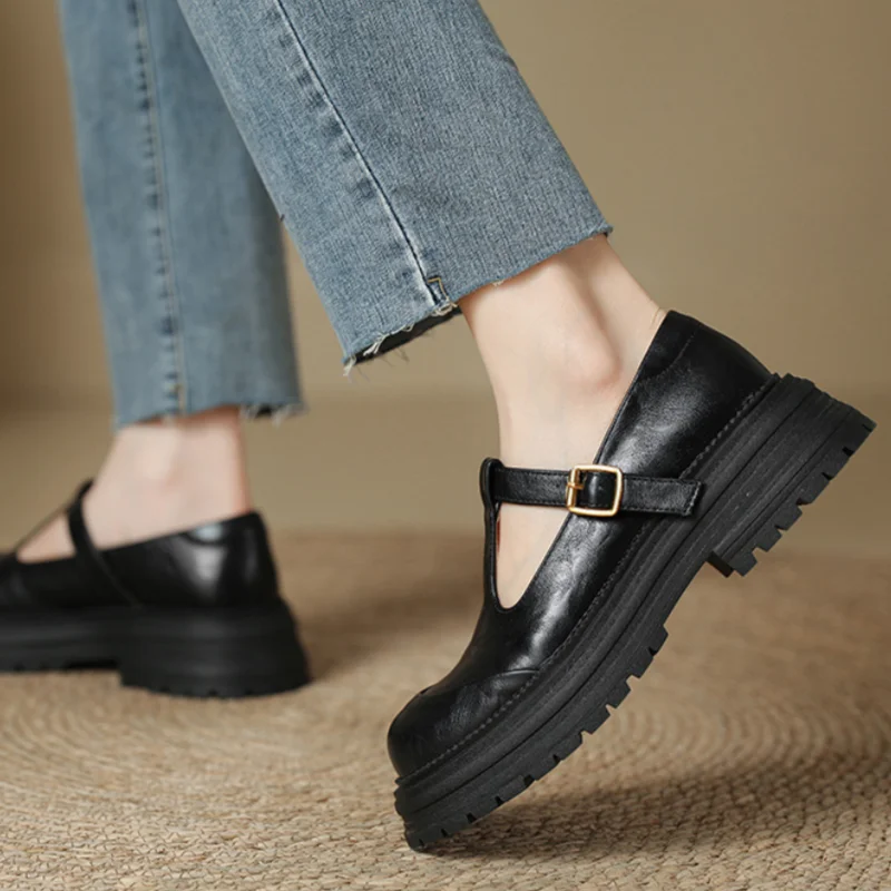 Women's T-Bar Mary Jane Shoes Round Toe Brogue Low Heel – Zalumo