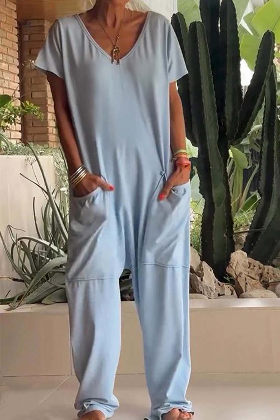 Women's V-Neck Short Sleeve Loose Jumpsuit with Pockets – Zalumo