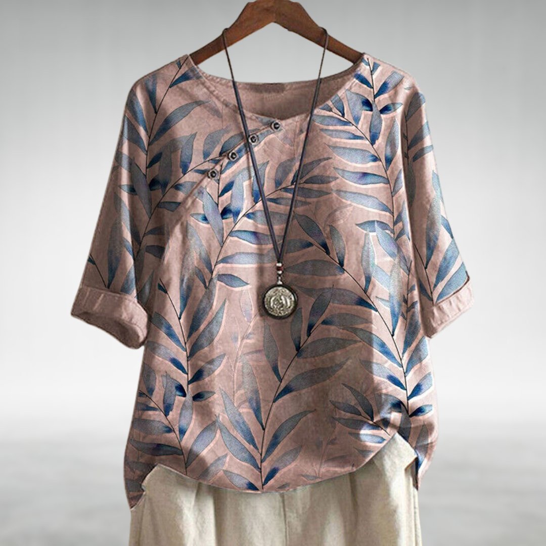 Chic Blouse with a Playful Flair – Zalumo
