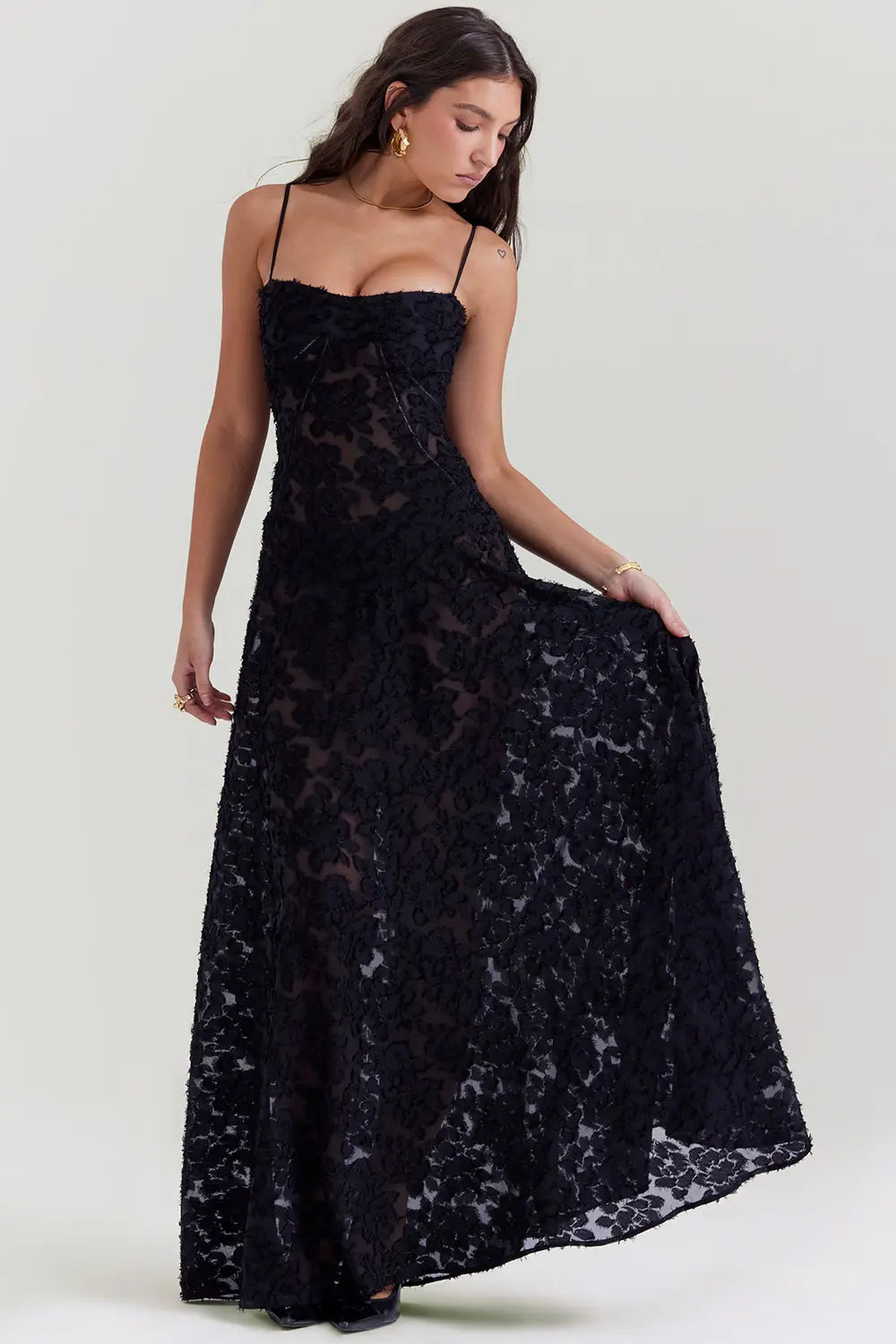 Long Summer Dress with Open Back and Adjustable Straps – Zalumo