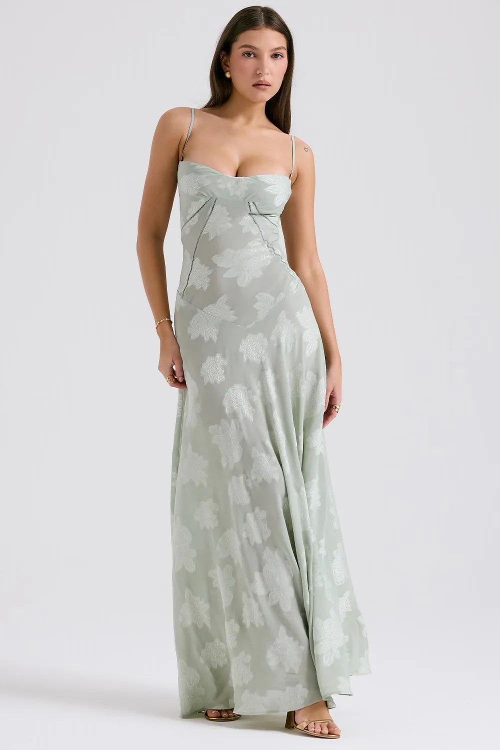 Long Summer Dress with Open Back and Adjustable Straps – Zalumo