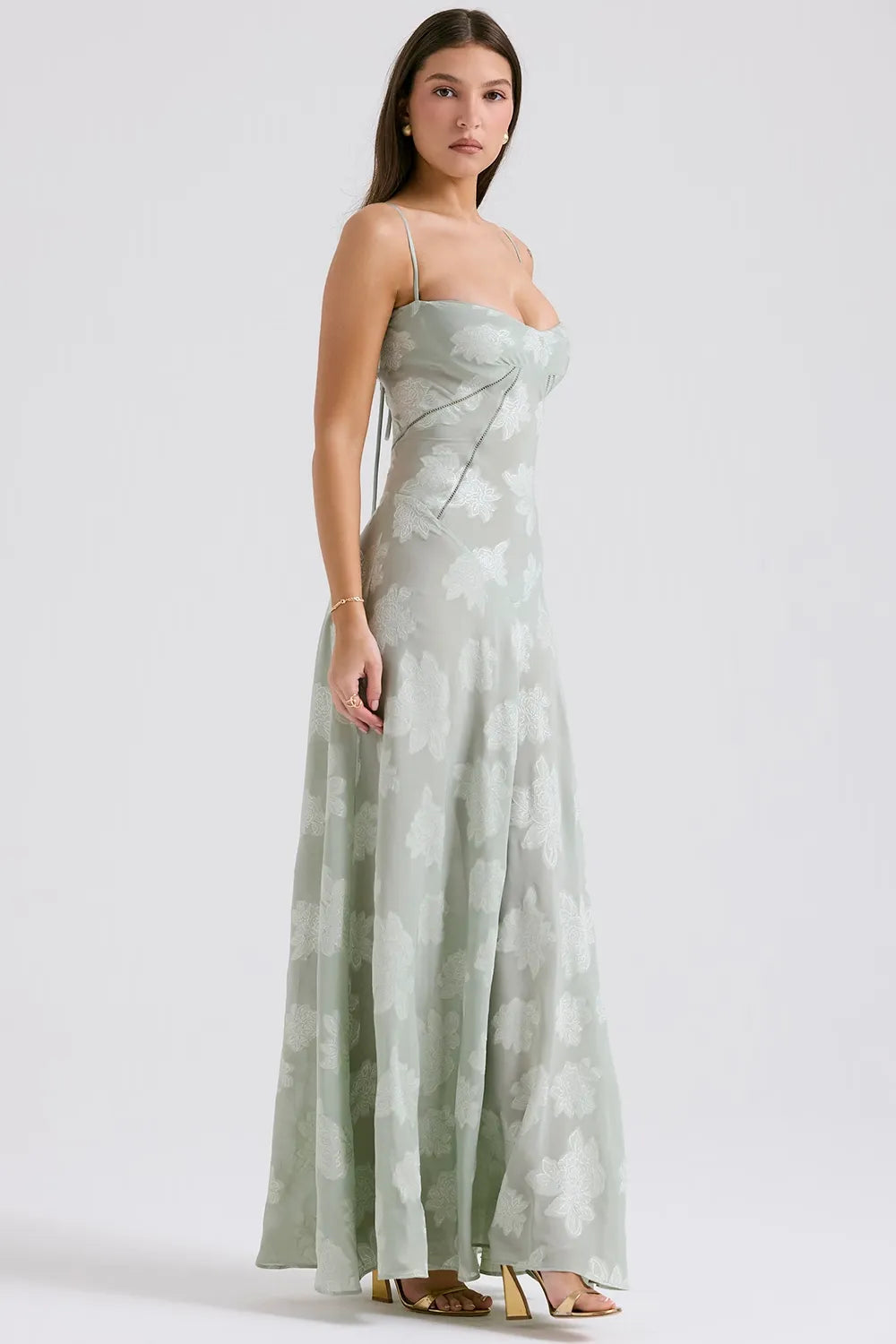 Long Summer Dress with Open Back and Adjustable Straps – Zalumo