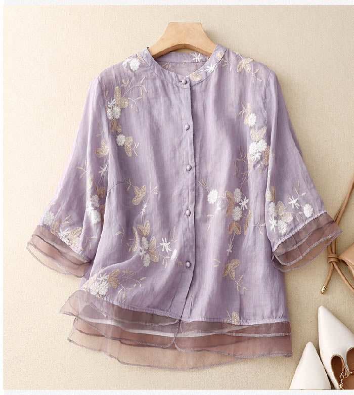 Chic Blouse with Floral Accents – Zalumo